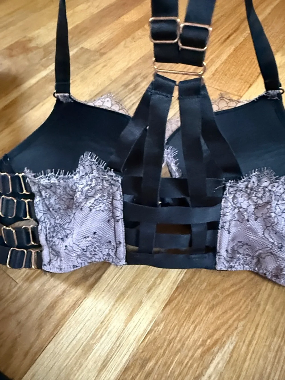 Victoria's Secret Very Sexy Push Up Lingerie - Picture 4 of 11